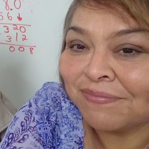 Meet your Posher, Delia